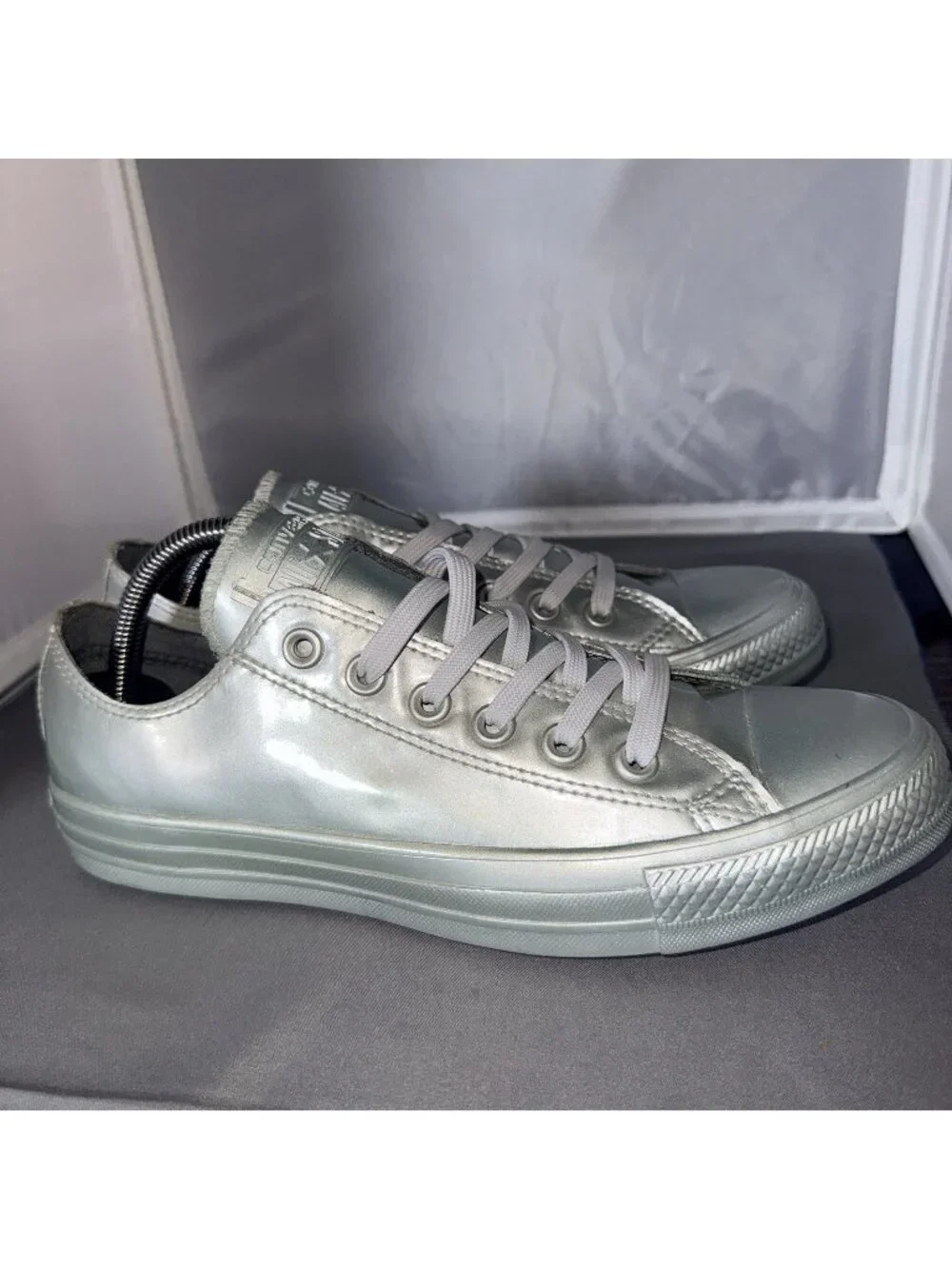 Converse Chuck Taylor All Star Metallic Rubber OX Pure Silver Sneakers Size 8 - Picture 2 of 8